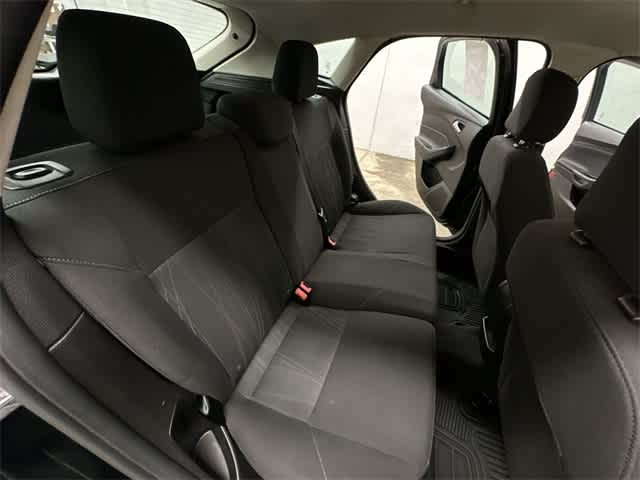 Thumbnail: 2016 Ford Focus - 21