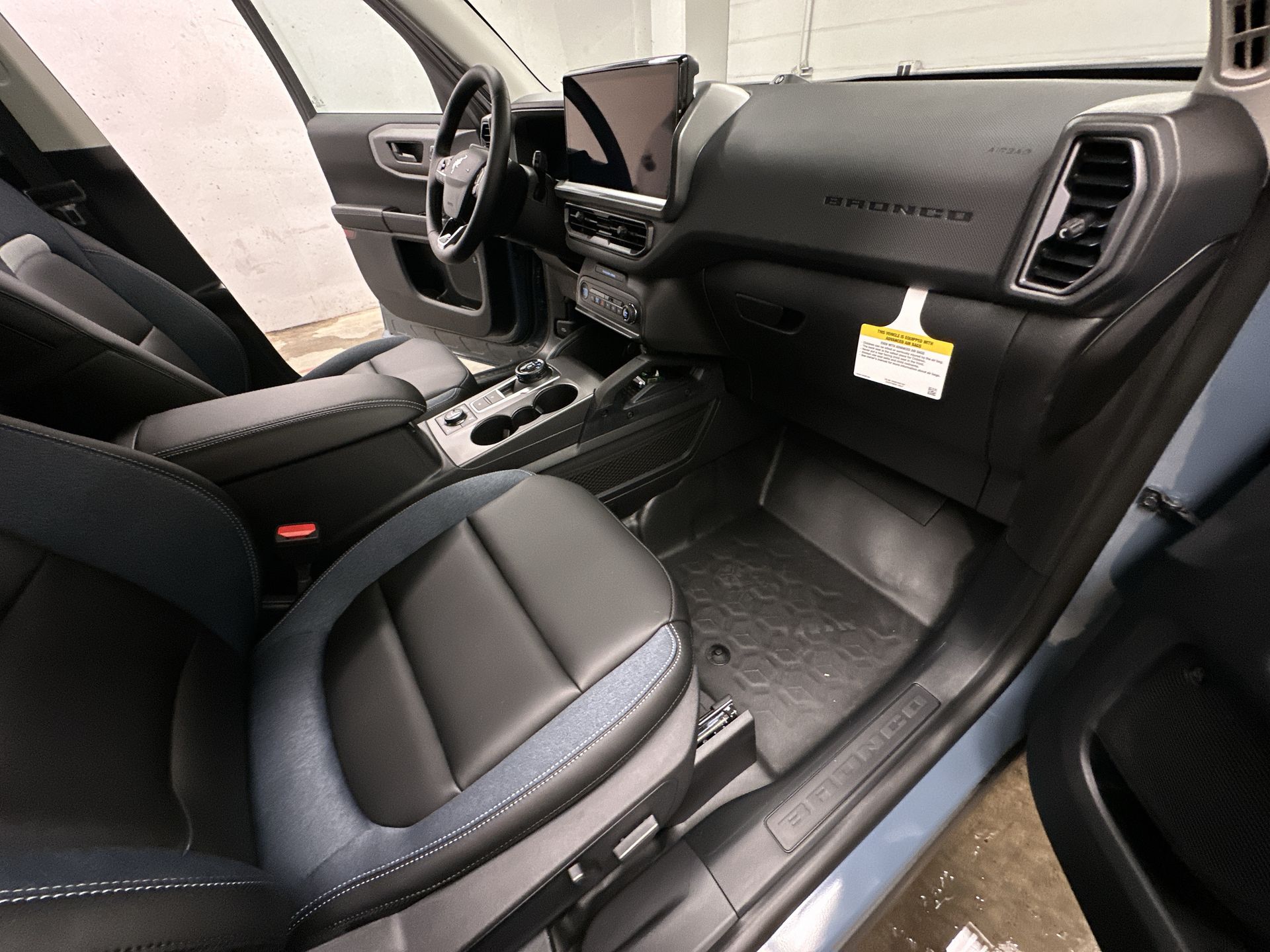 Thumbnail: 2025 Ford Bronco Sport - 22