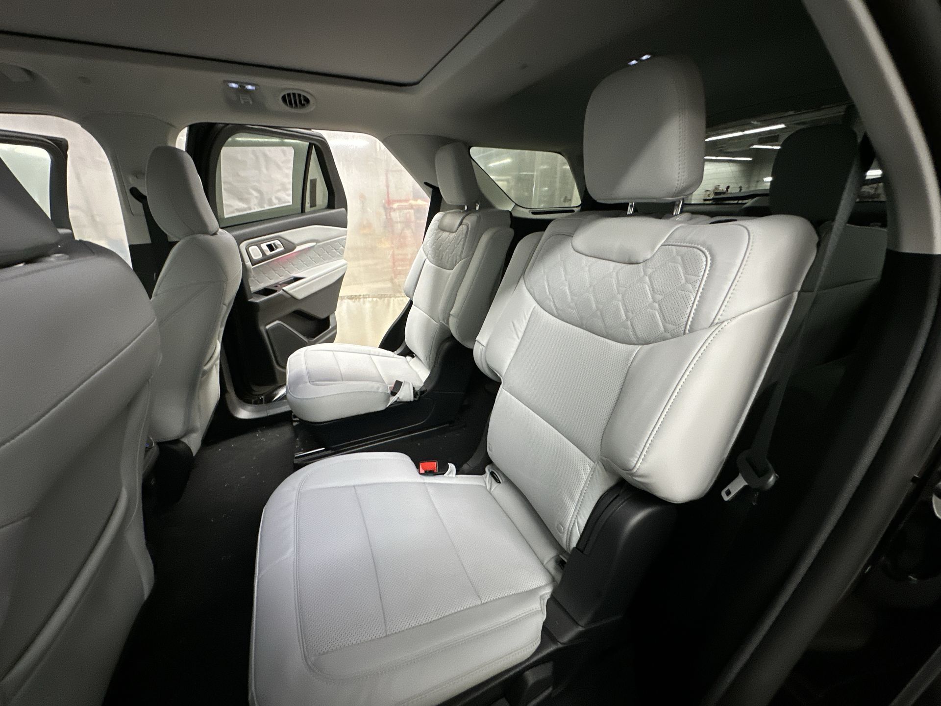 Thumbnail: 2026 Ford Explorer - 19