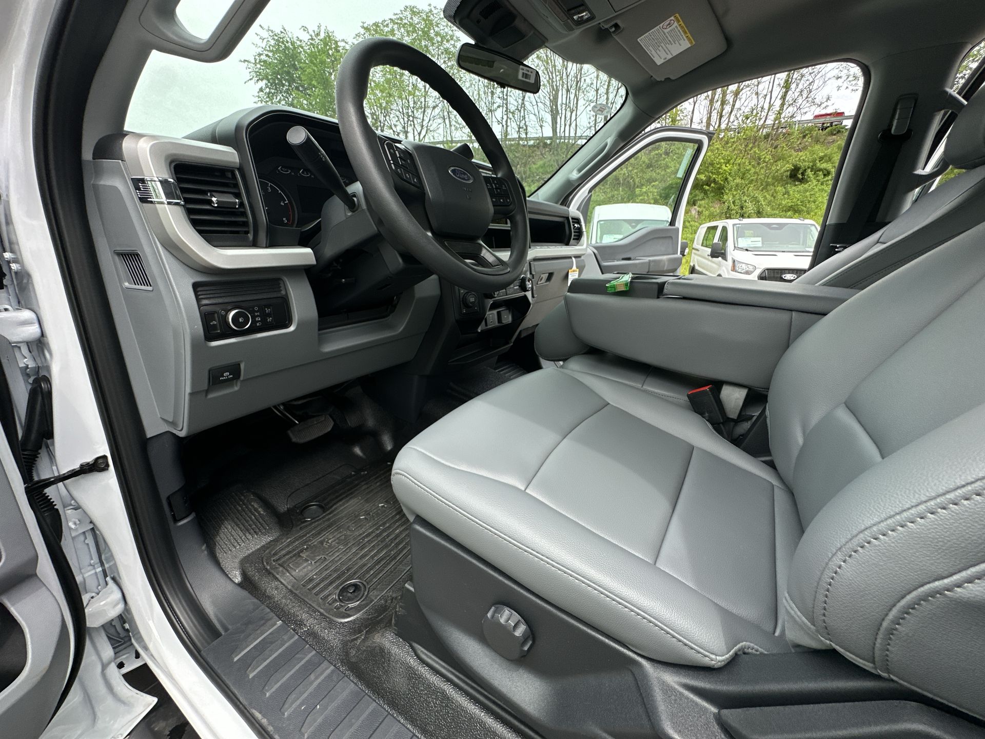 Thumbnail: 2026 Ford Econoline - 14