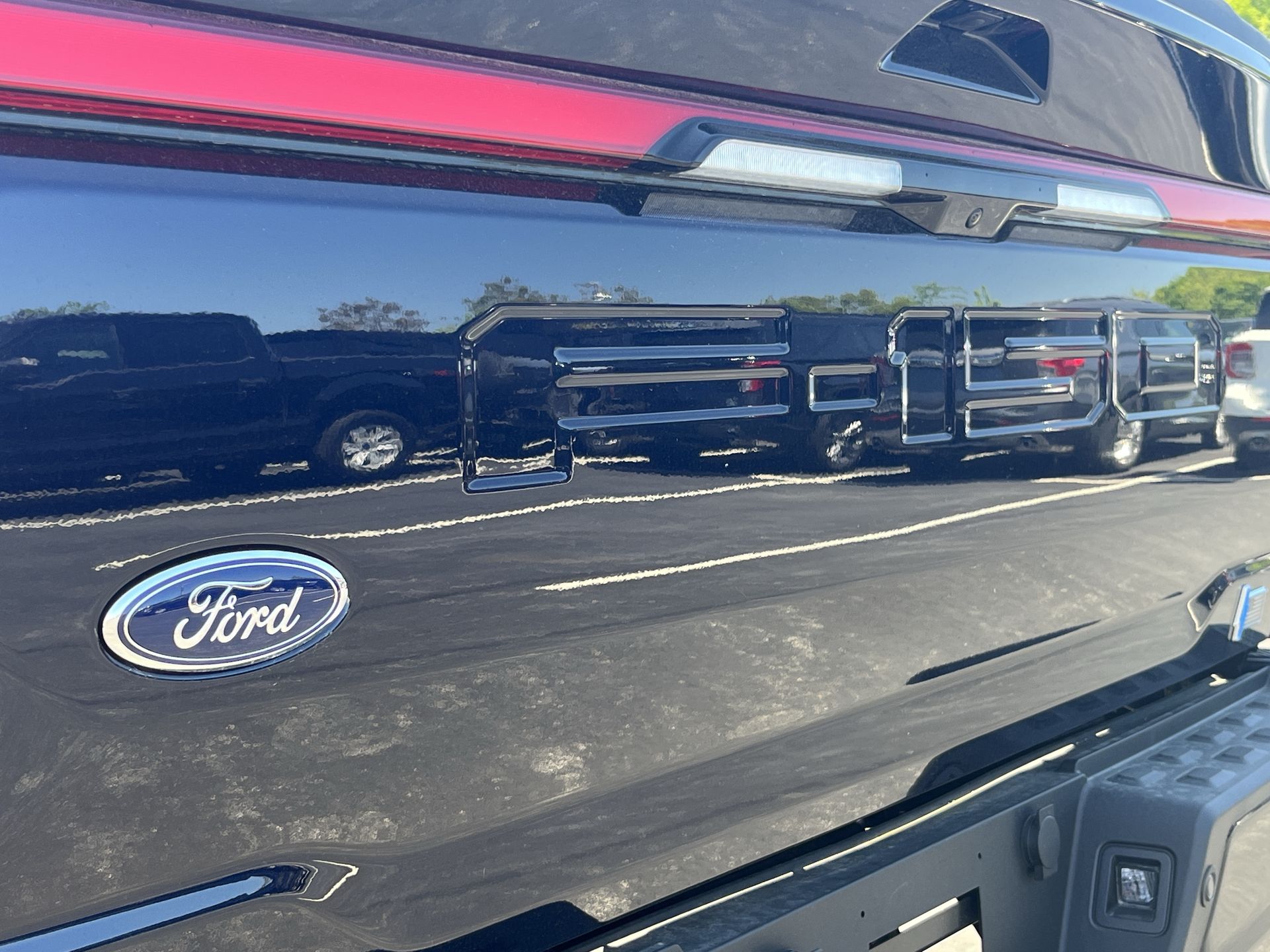 Thumbnail: 2023 Ford F-150 - 31