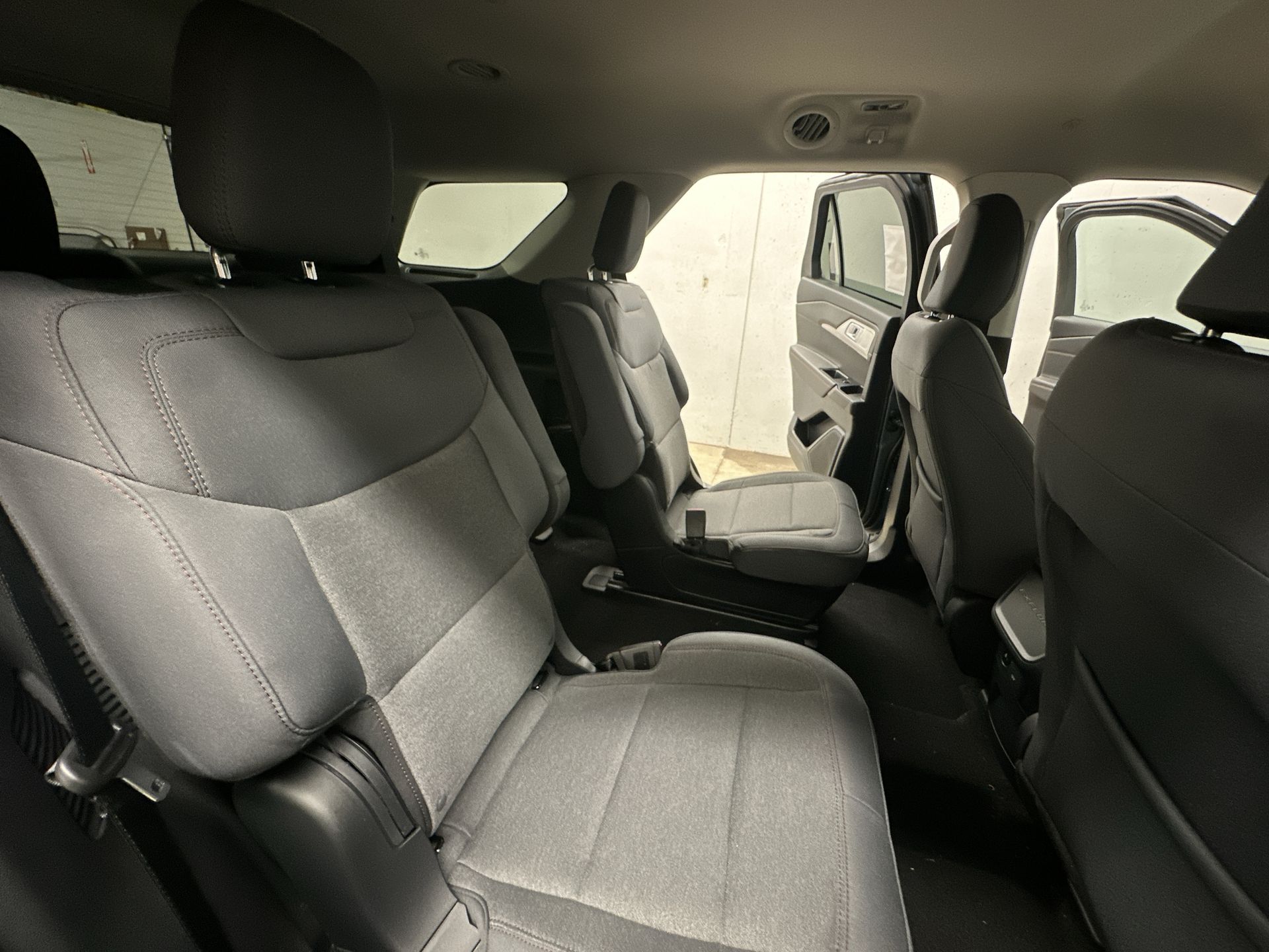 Thumbnail: 2026 Ford Explorer - 21
