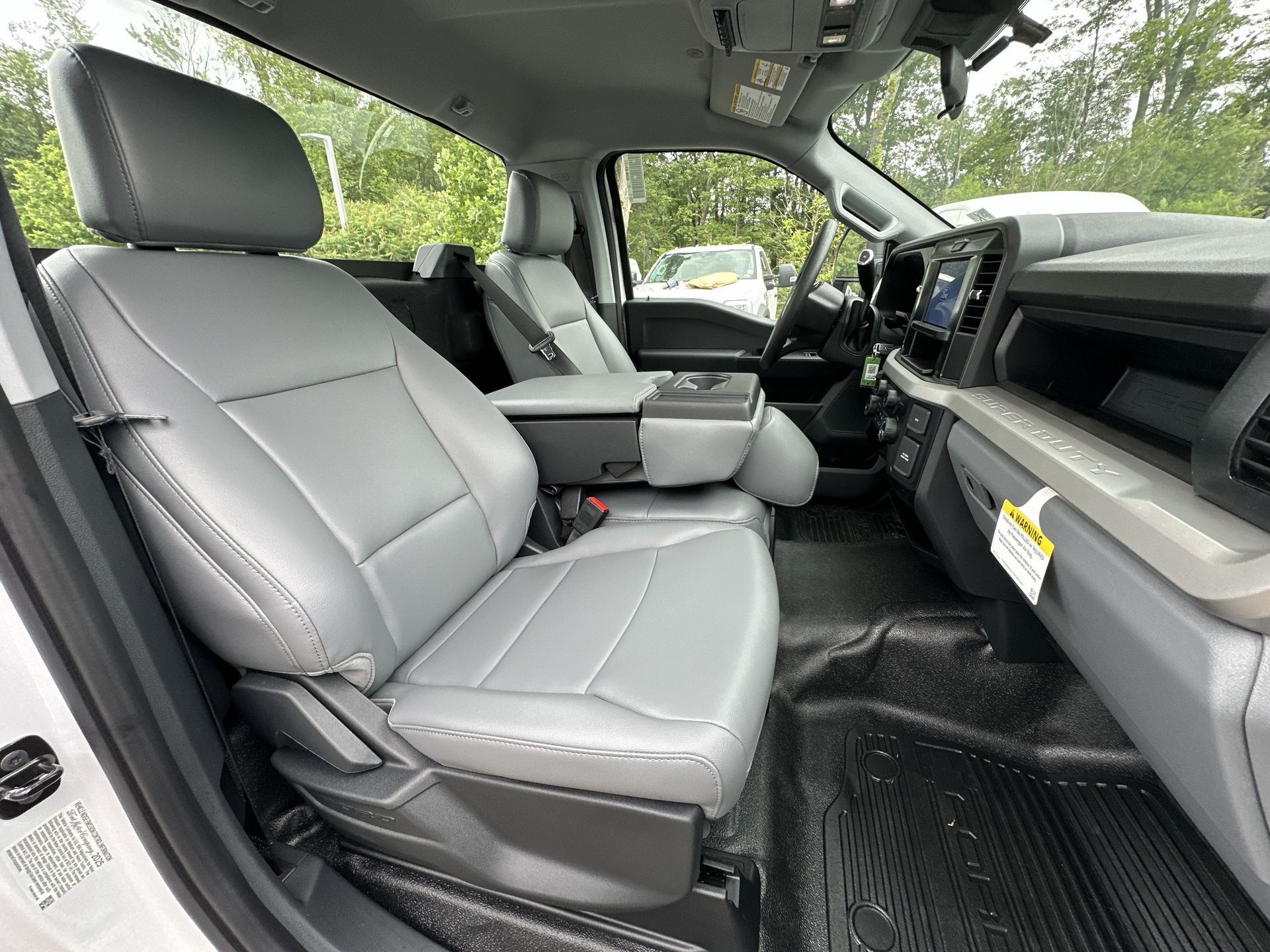 Thumbnail: 2025 Ford Econoline - 18