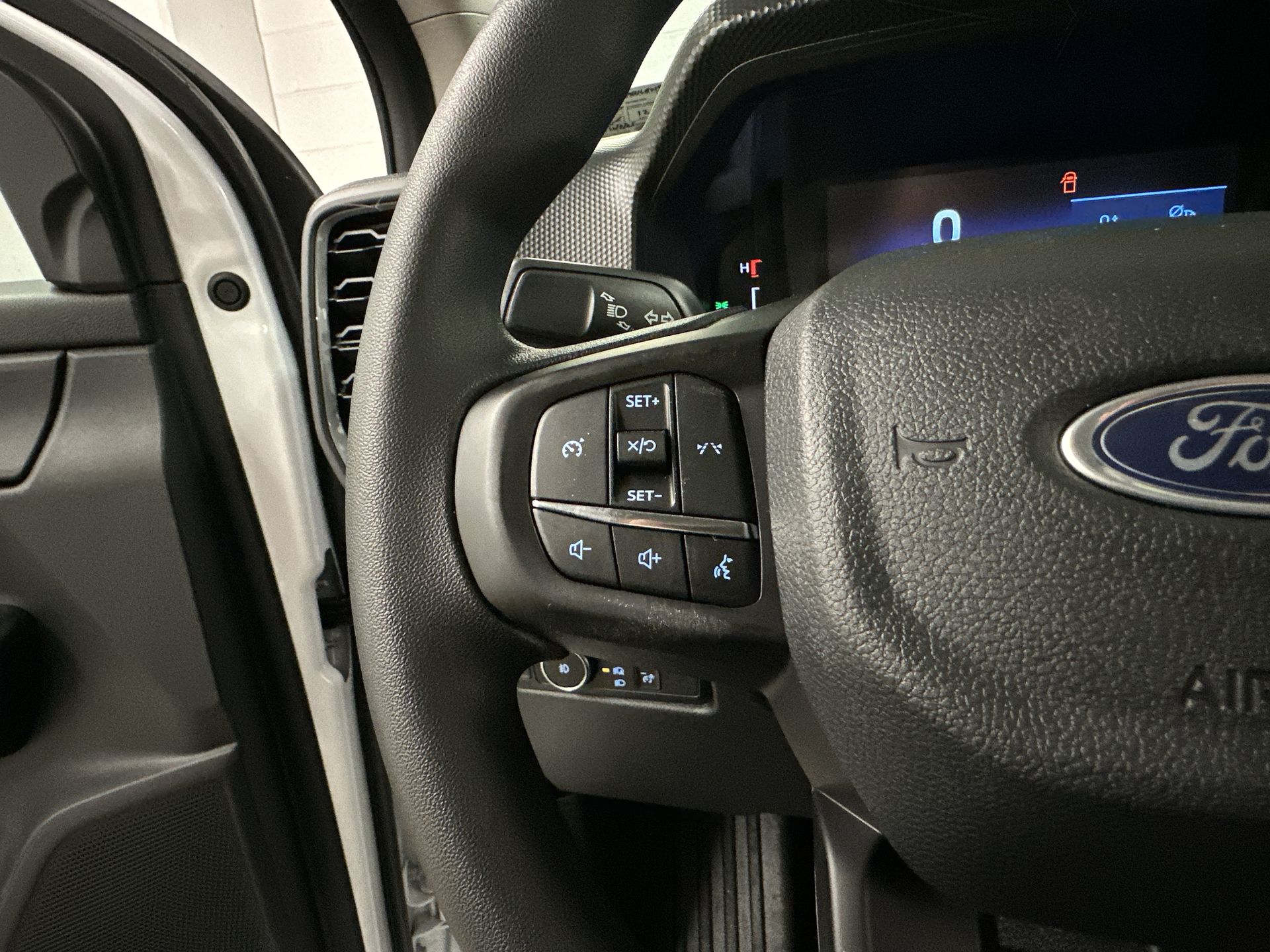 Thumbnail: 2025 Ford Ranger - 8