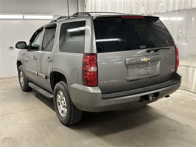 Thumbnail: 2009 Chevrolet Tahoe - 19