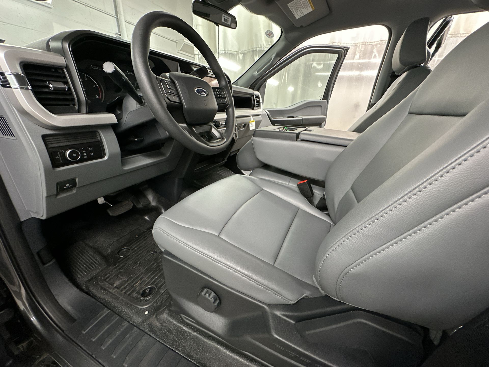 Thumbnail: 2026 Ford Econoline - 14