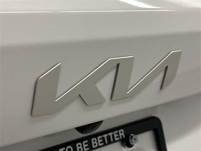 Thumbnail: 2022 Kia Sorento - 32