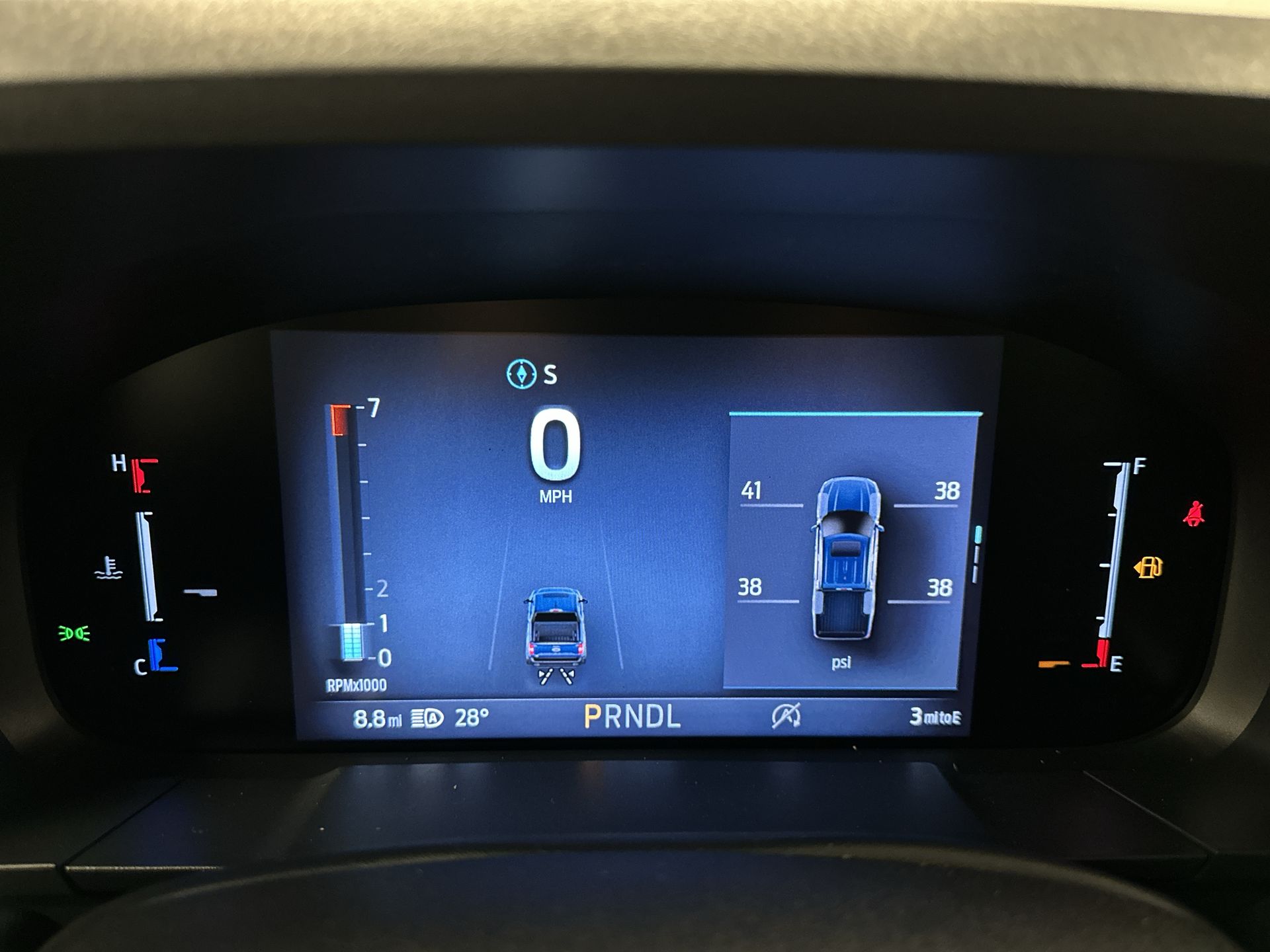 Thumbnail: 2026 Ford Maverick - 6