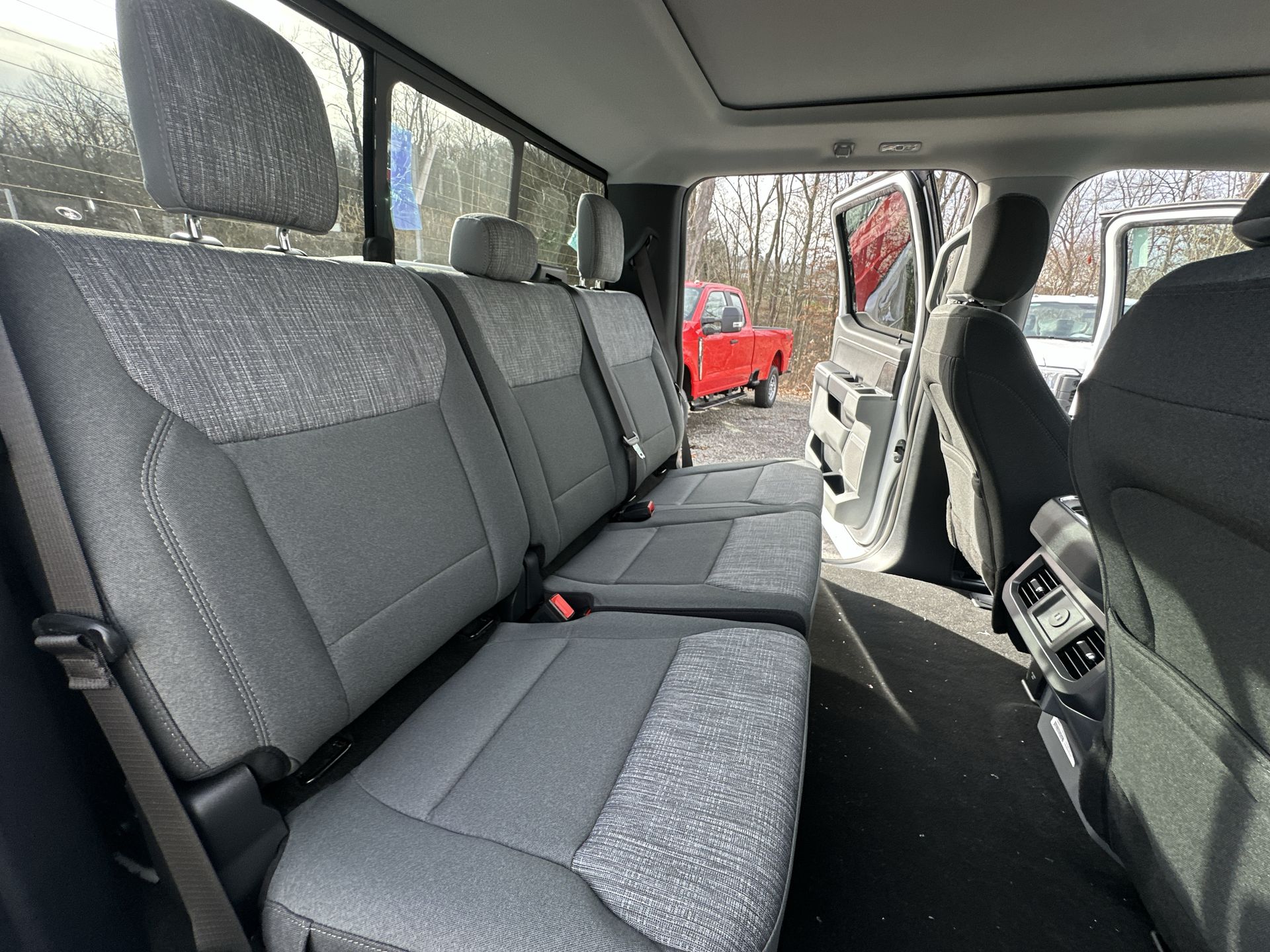 Thumbnail: 2026 Ford Econoline - 25