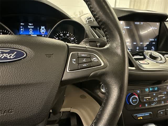 Thumbnail: 2017 Ford Escape - 10