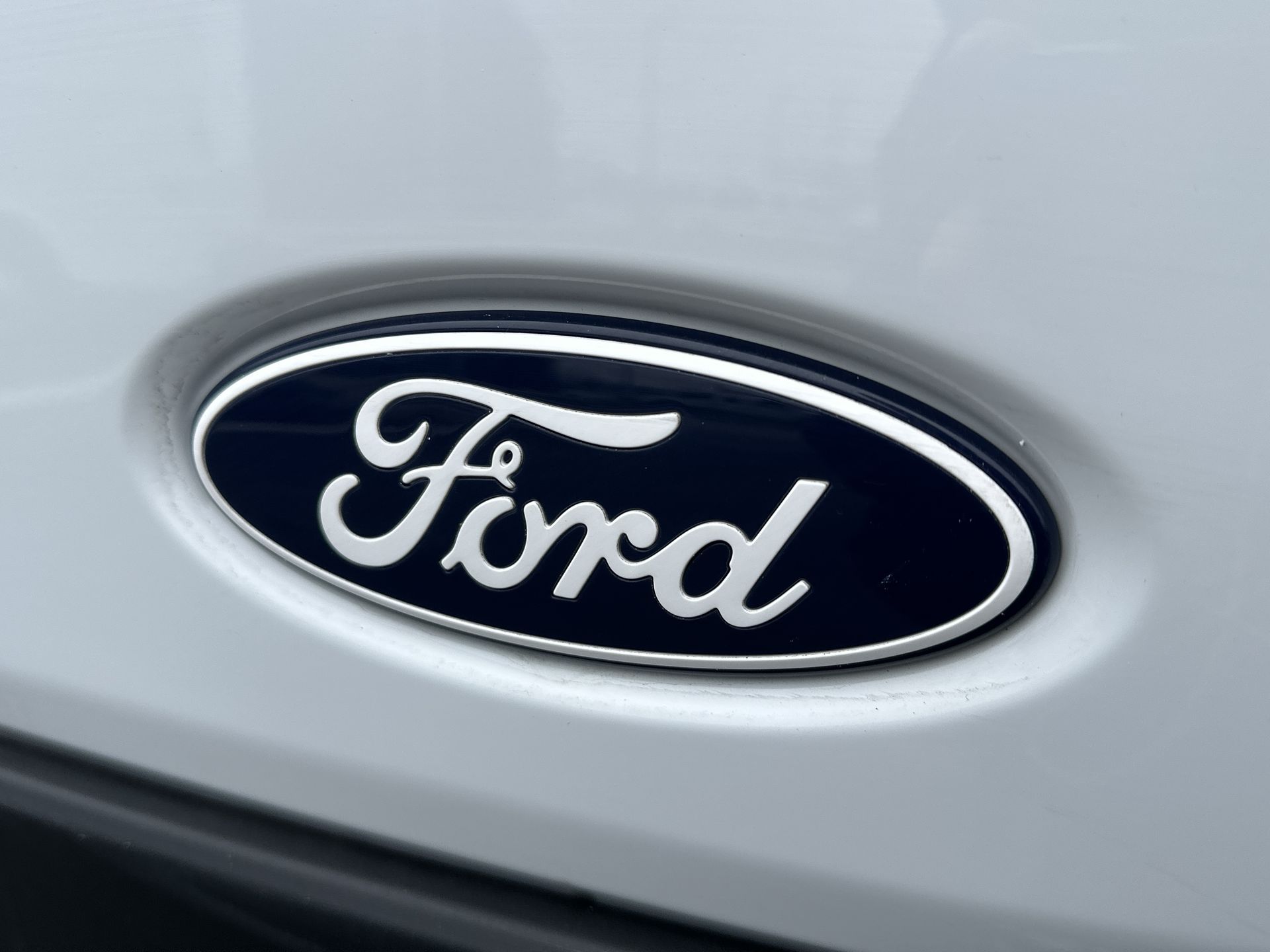 Thumbnail: 2026 Ford Transit Series - 26