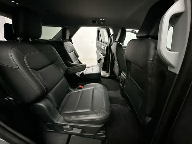 Thumbnail: 2024 Ford Explorer - 23