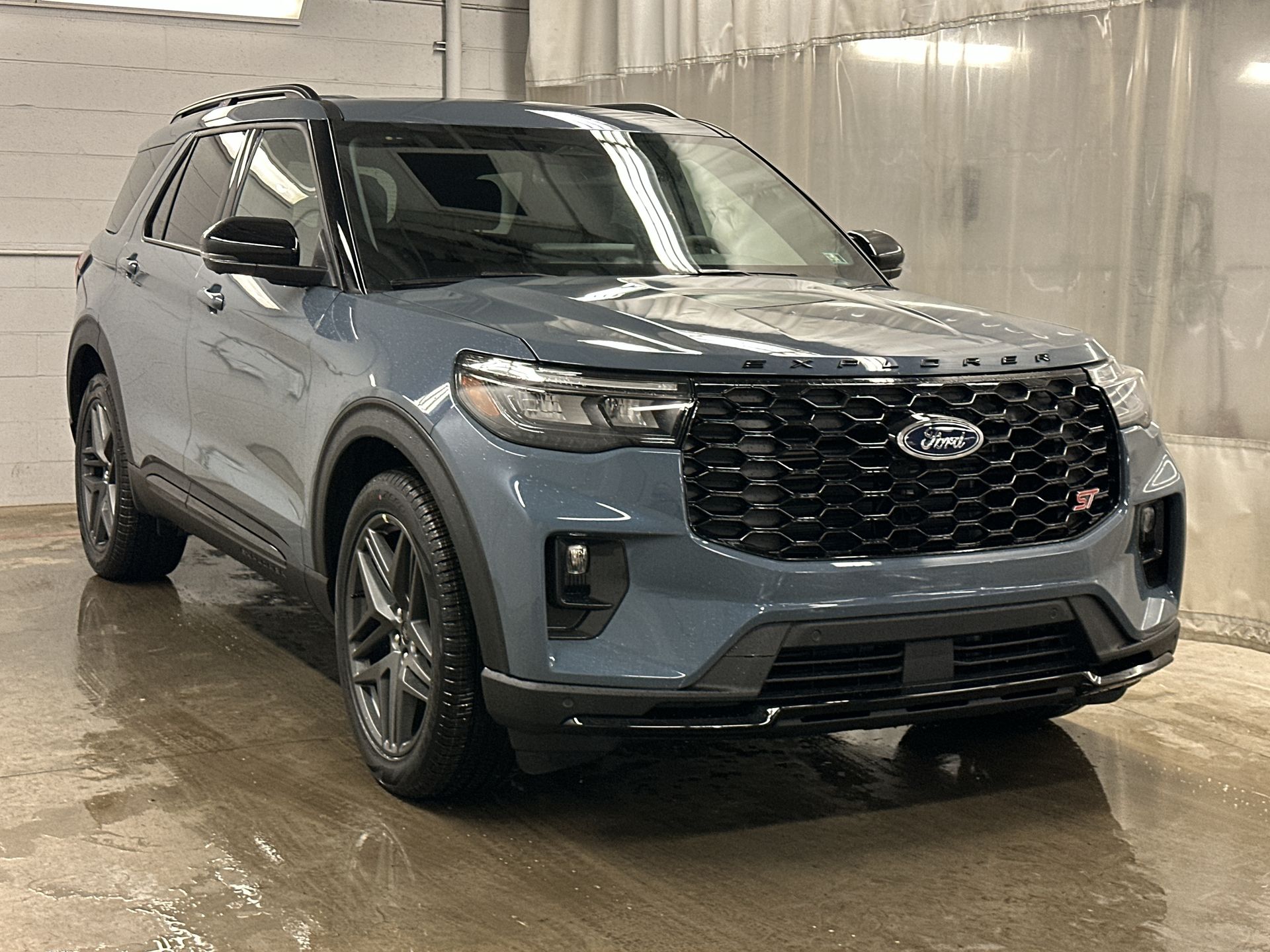 Thumbnail: 2026 Ford Explorer - 32