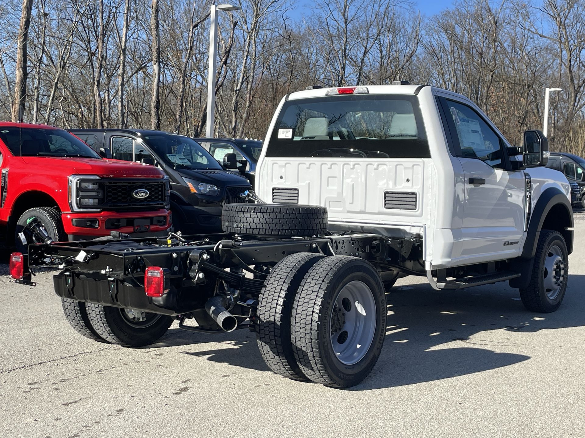 Thumbnail: 2024 Ford Econoline - 25