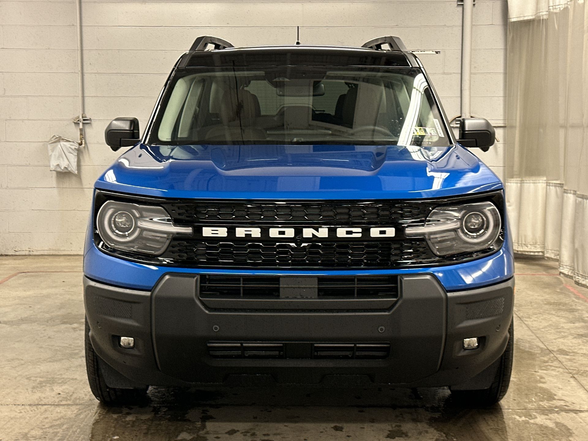 Thumbnail: 2025 Ford Bronco Sport - 30