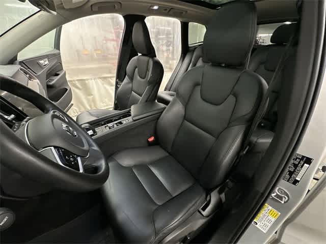 2023 Volvo XC60 B5 Plus 18