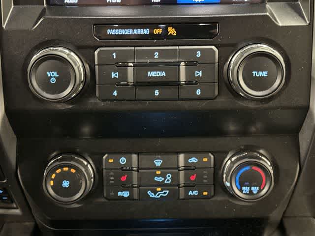 Thumbnail: 2019 Ford F-150 - 13