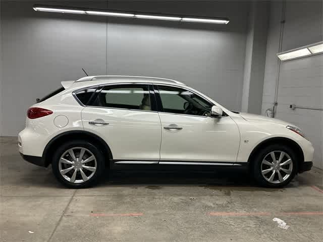 Thumbnail: 2016 INFINITI QX50 - 3