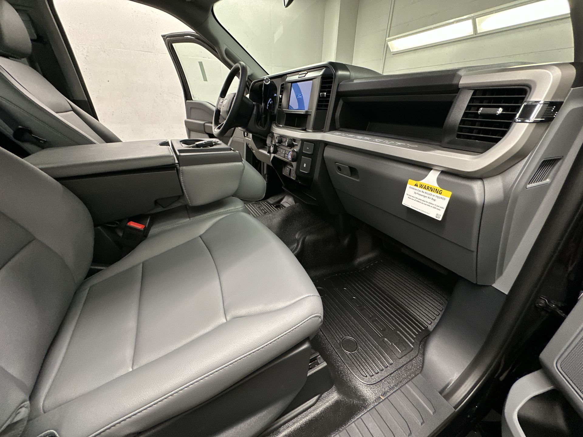 Thumbnail: 2026 Ford Econoline - 17