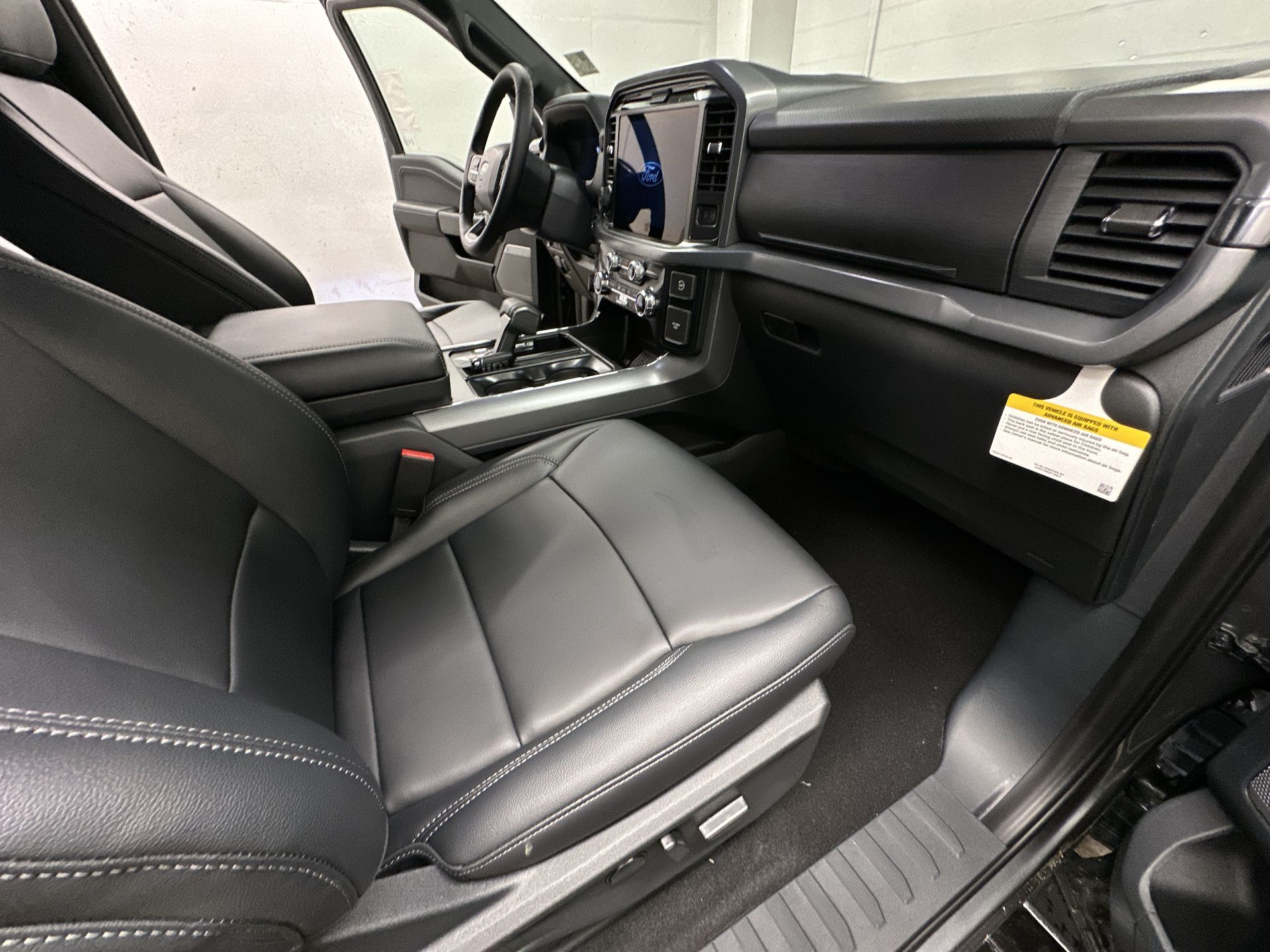 2025 Ford F-150 XLT 22