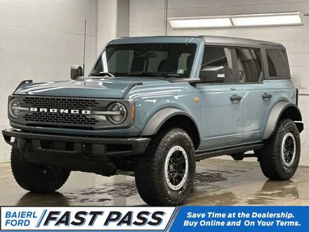 2023 Ford Bronco Badlands SUV