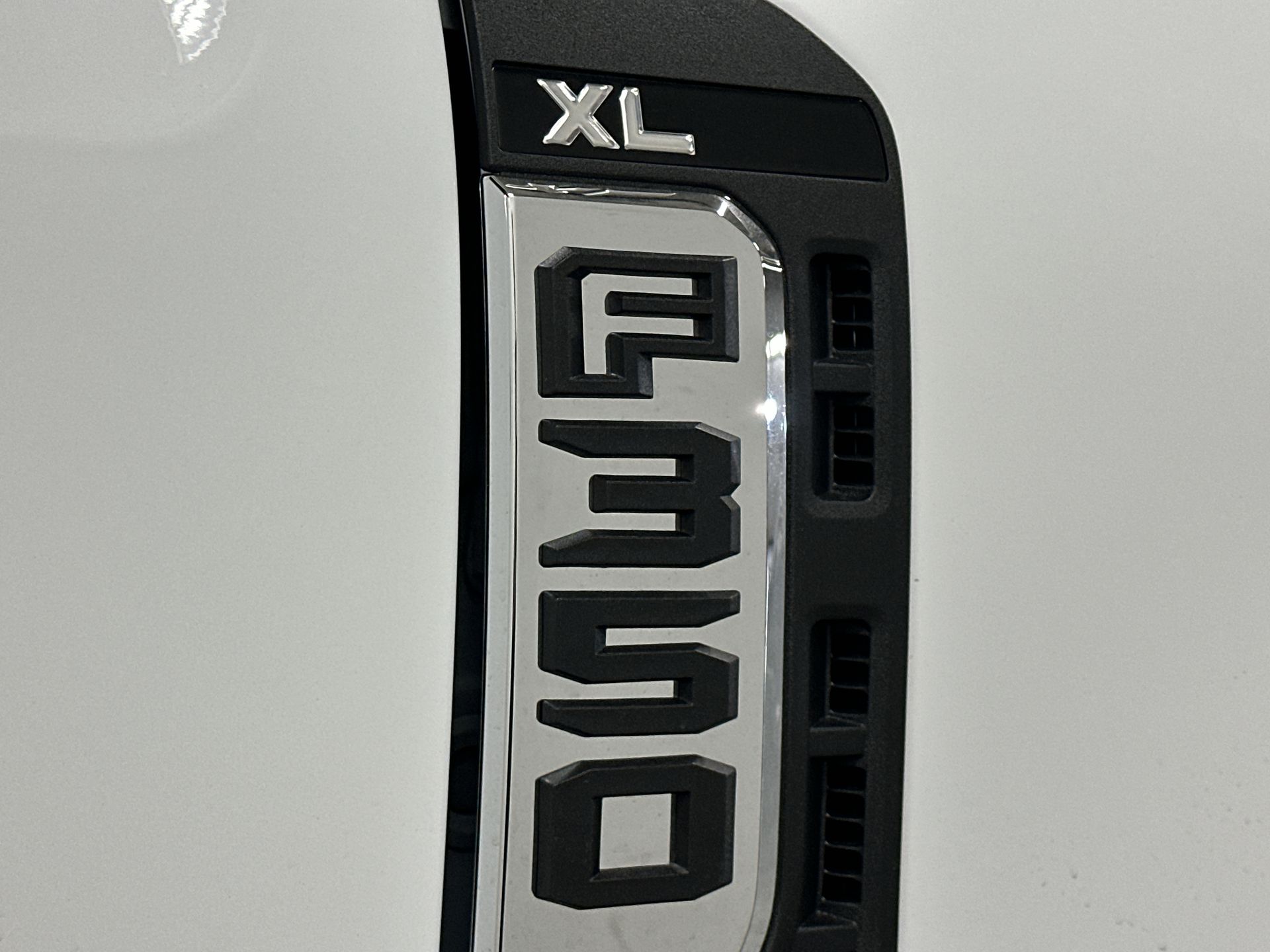 Thumbnail: 2026 Ford Econoline - 26