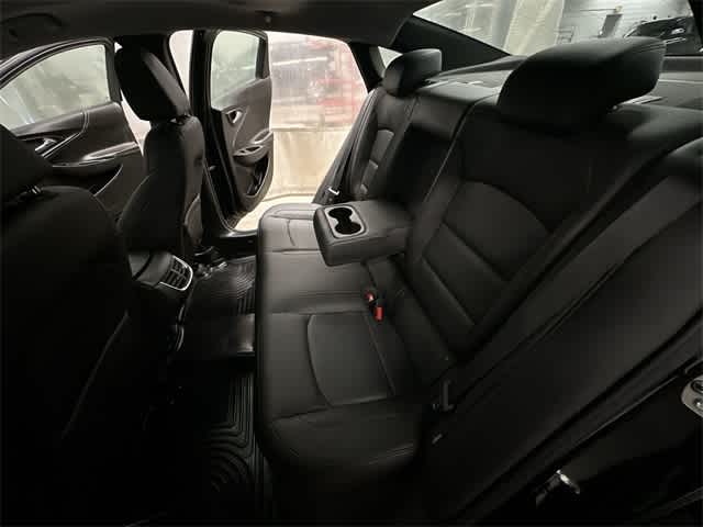 Thumbnail: 2024 Chevrolet Malibu - 21