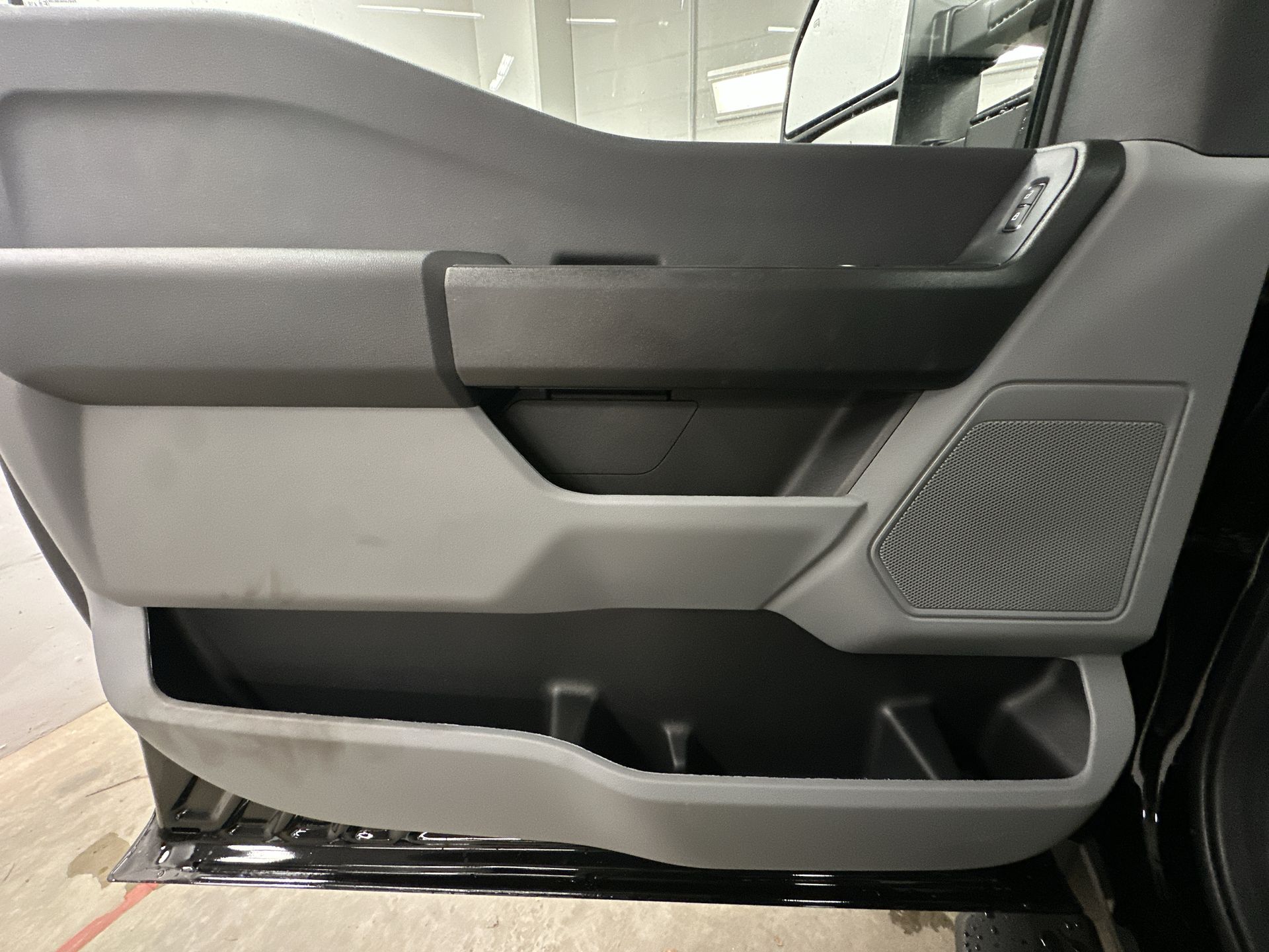 Thumbnail: 2026 Ford Econoline - 15