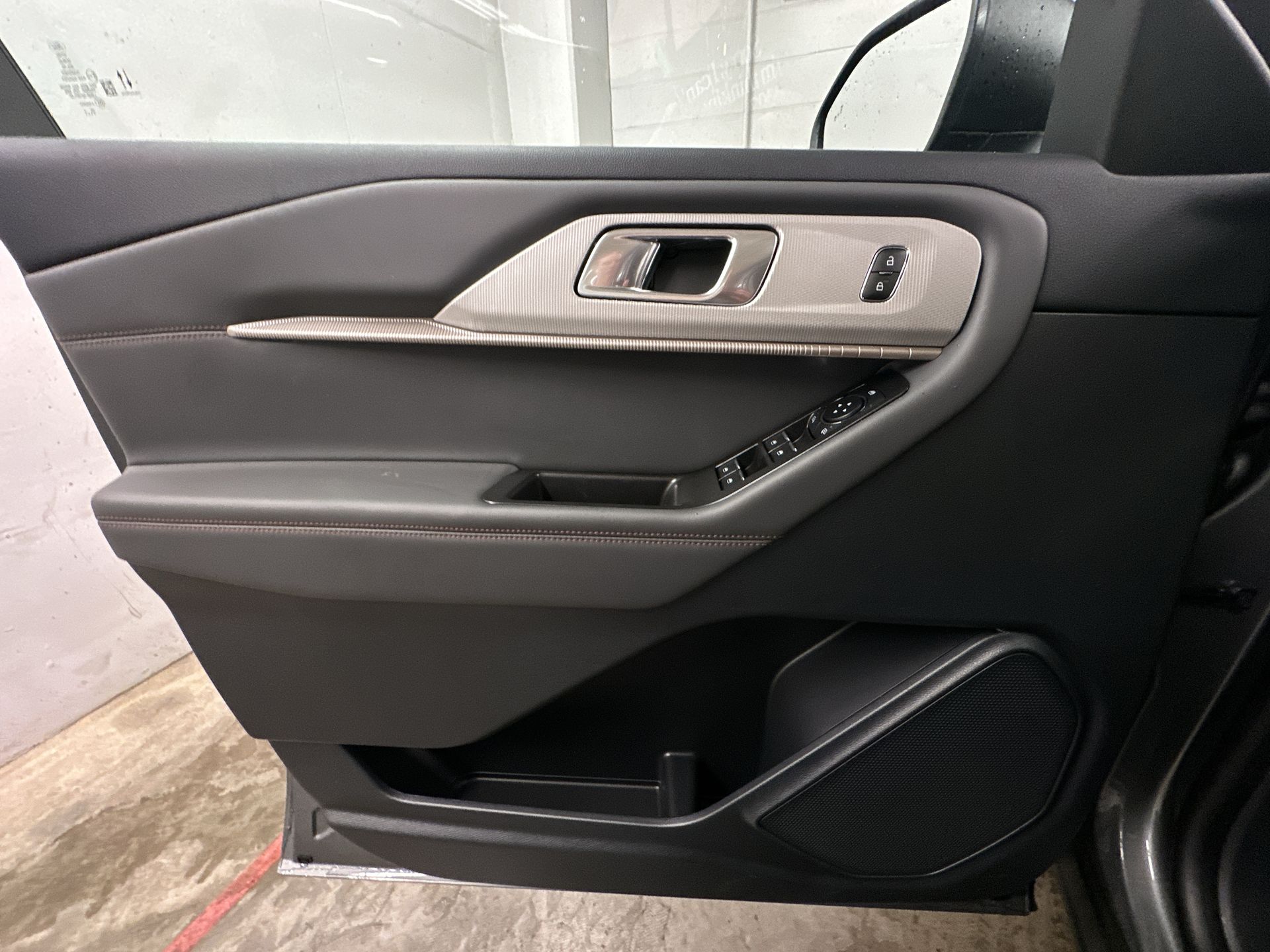 Thumbnail: 2026 Ford Explorer - 18