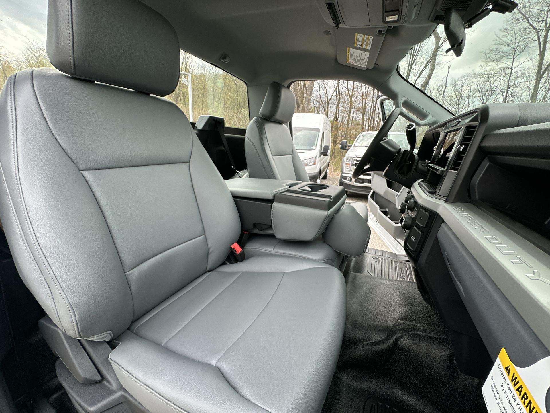 Thumbnail: 2025 Ford  - 17