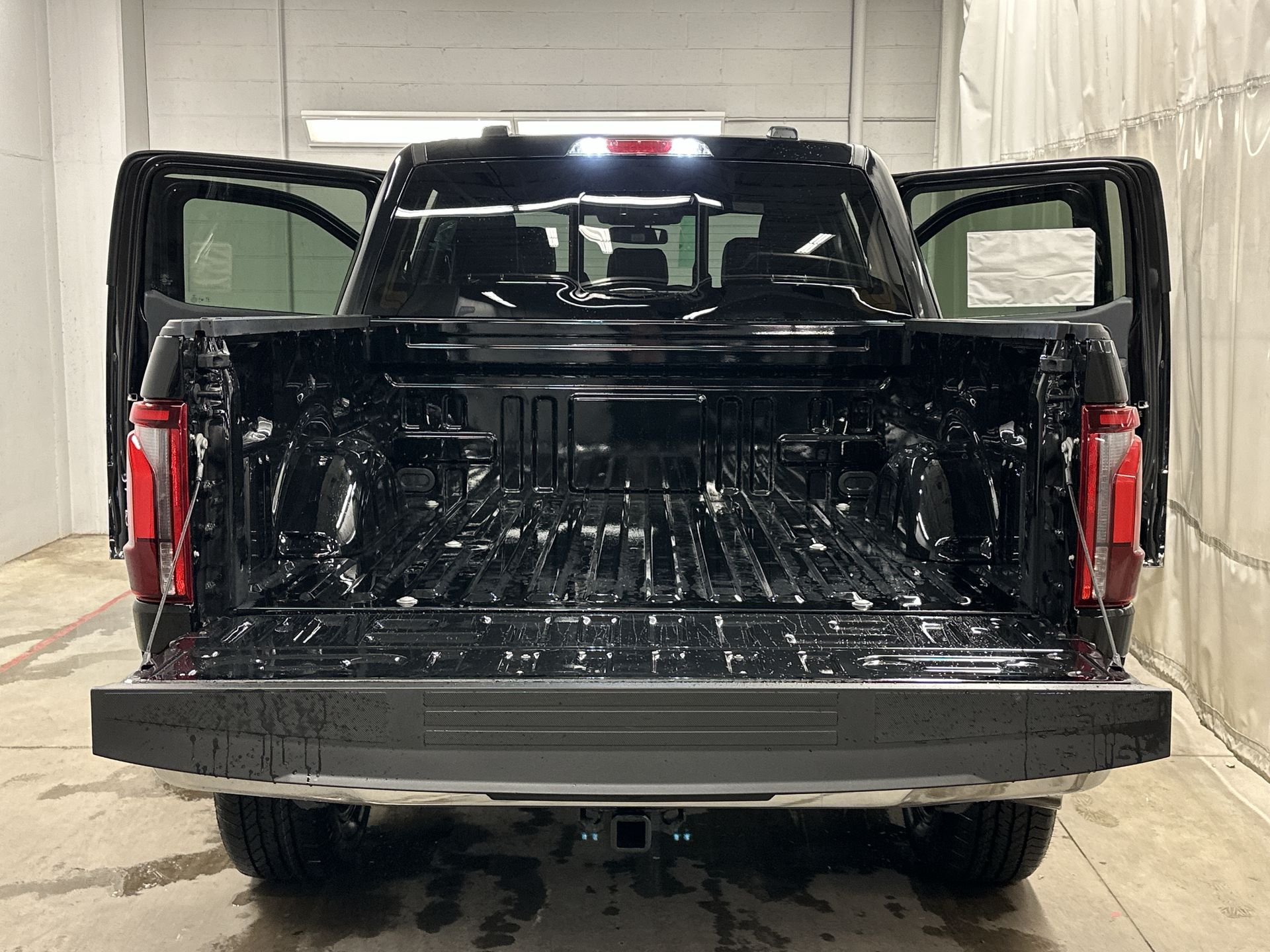 Thumbnail: 2025 Ford F-150 - 25