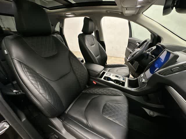 Thumbnail: 2024 Ford Edge - 24