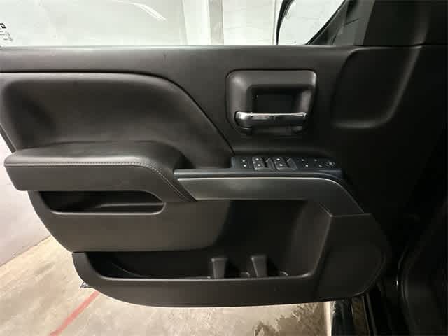 Thumbnail: 2018 Chevrolet Silverado 1500 - 16