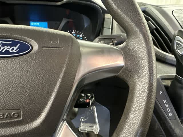 Thumbnail: 2018 Ford Transit Series - 9