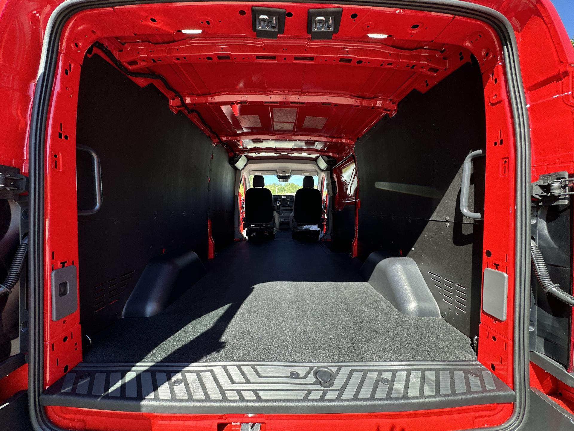 Thumbnail: 2025 Ford Transit Series - 22