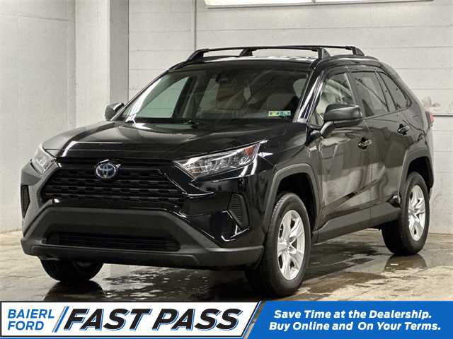 Thumbnail: 2021 Toyota RAV4 - 1