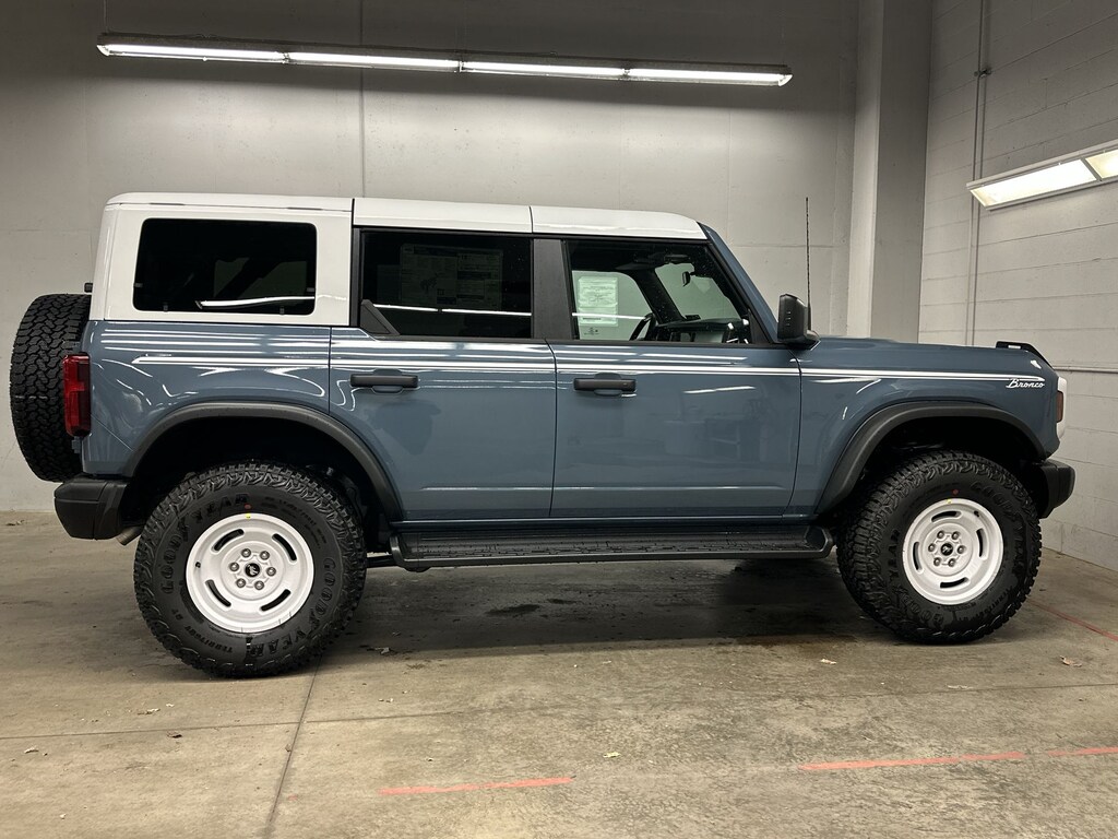 New 2025 Ford Bronco Heritage Edition SUV