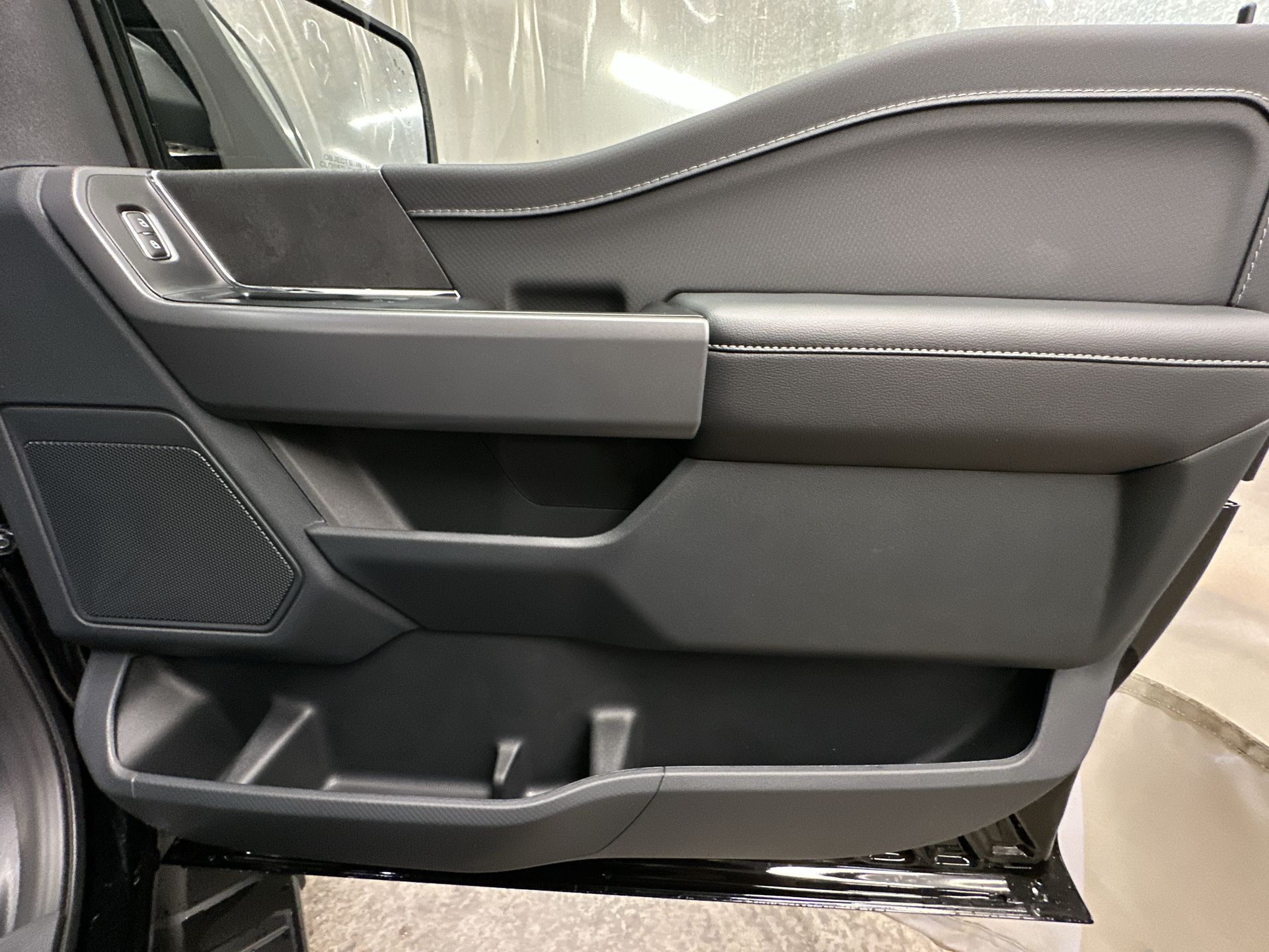 Thumbnail: 2025 Ford F-150 - 23