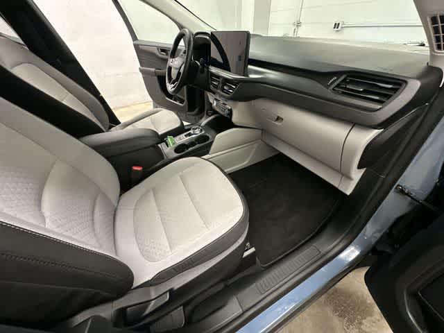 Thumbnail: 2026 Ford Escape - 21