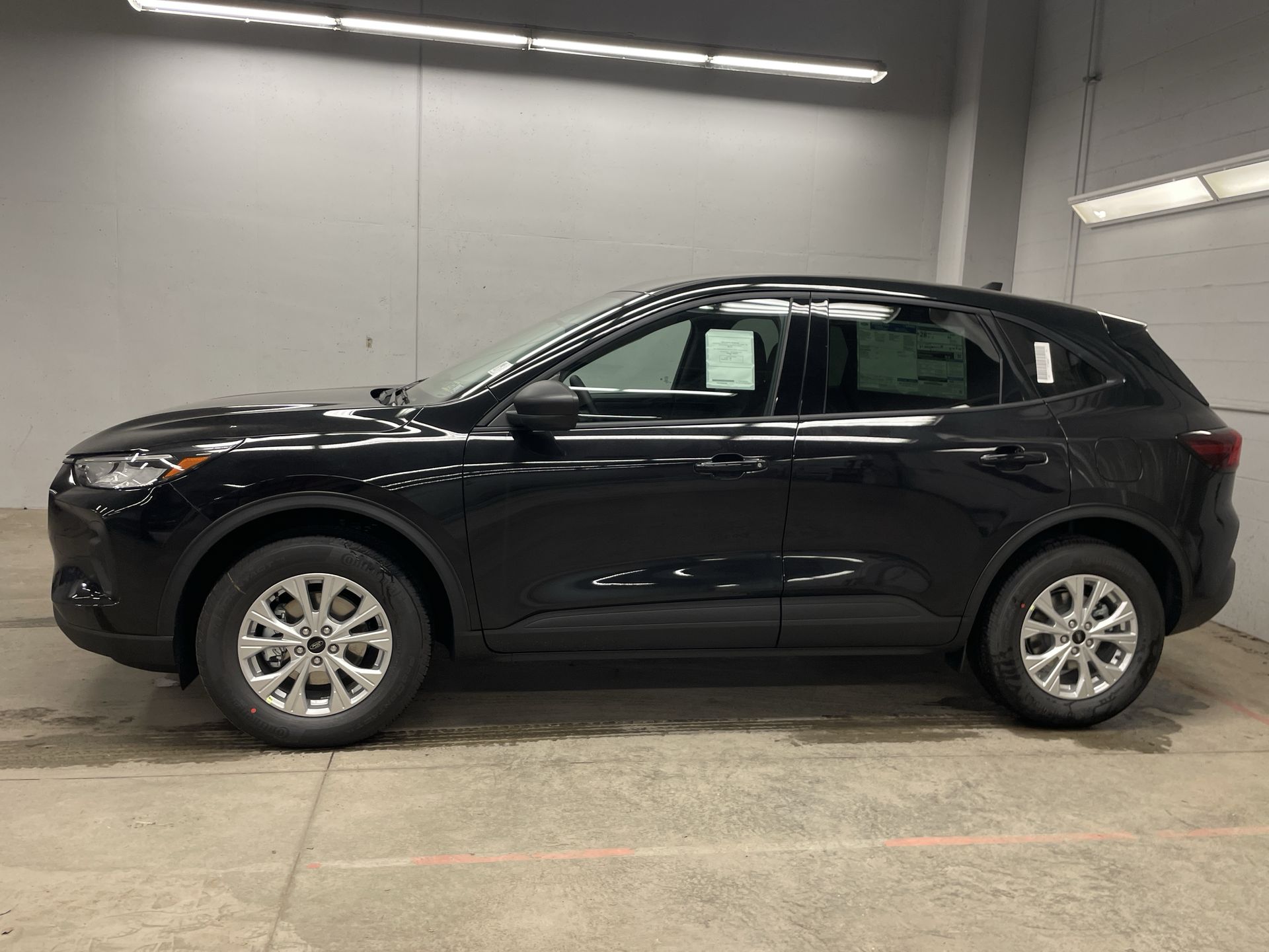 2025 Ford Escape Active photo 2