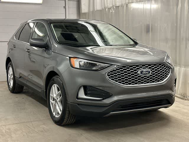Thumbnail: 2024 Ford Edge - 29