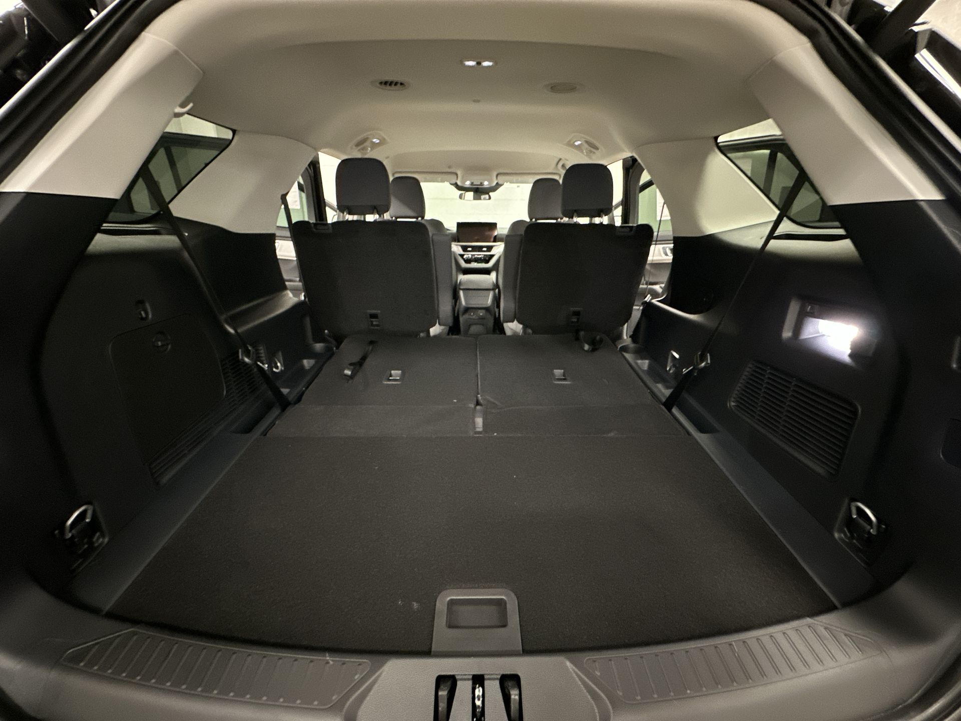 Thumbnail: 2026 Ford Explorer - 27