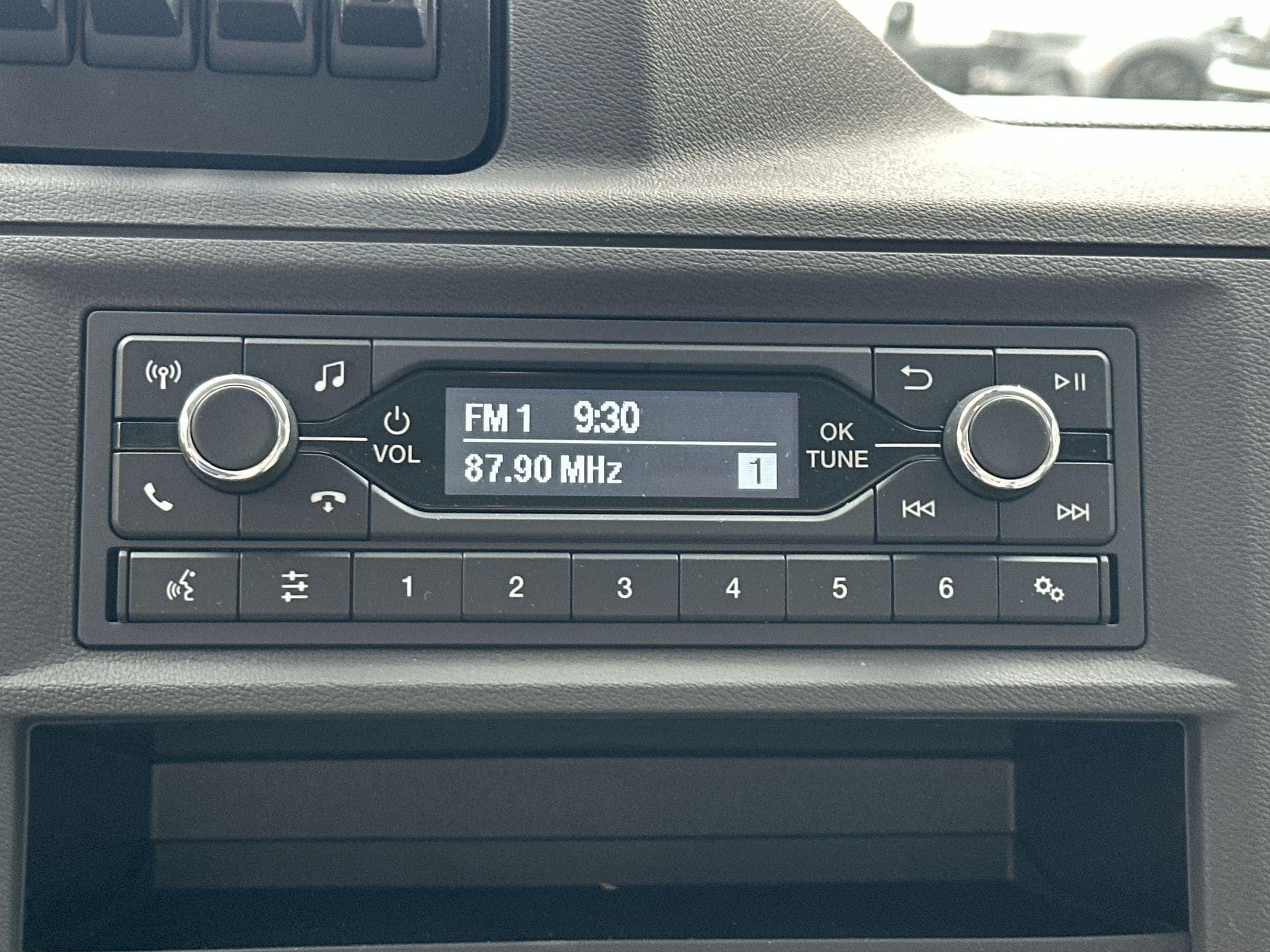 Thumbnail: 2026 Ford Econoline - 10