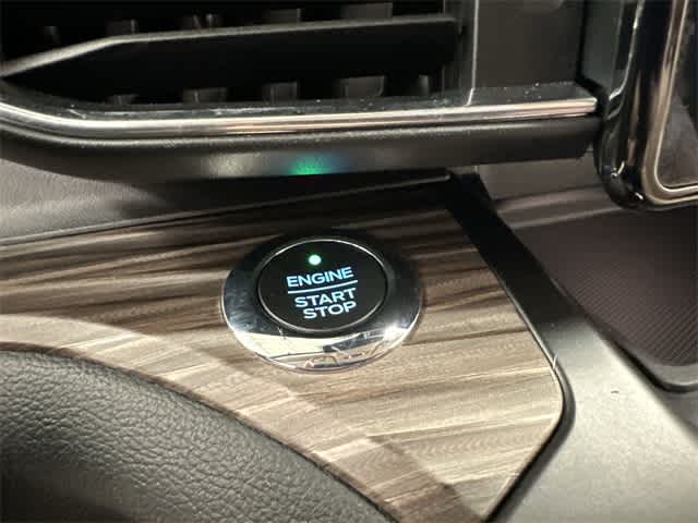 Thumbnail: 2020 Ford Explorer - 11