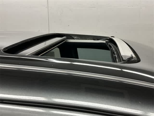 Thumbnail: 2020 Toyota Tacoma - 6