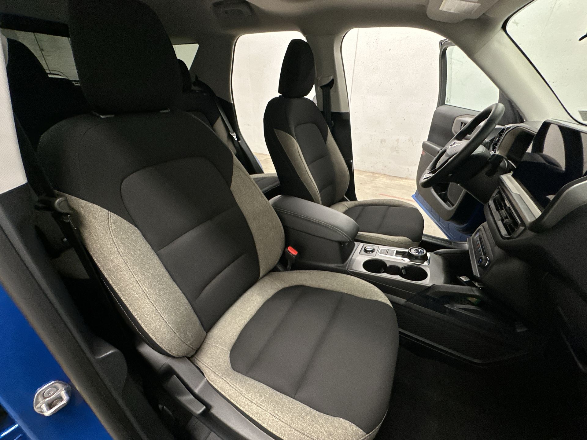 Thumbnail: 2025 Ford Bronco Sport - 22