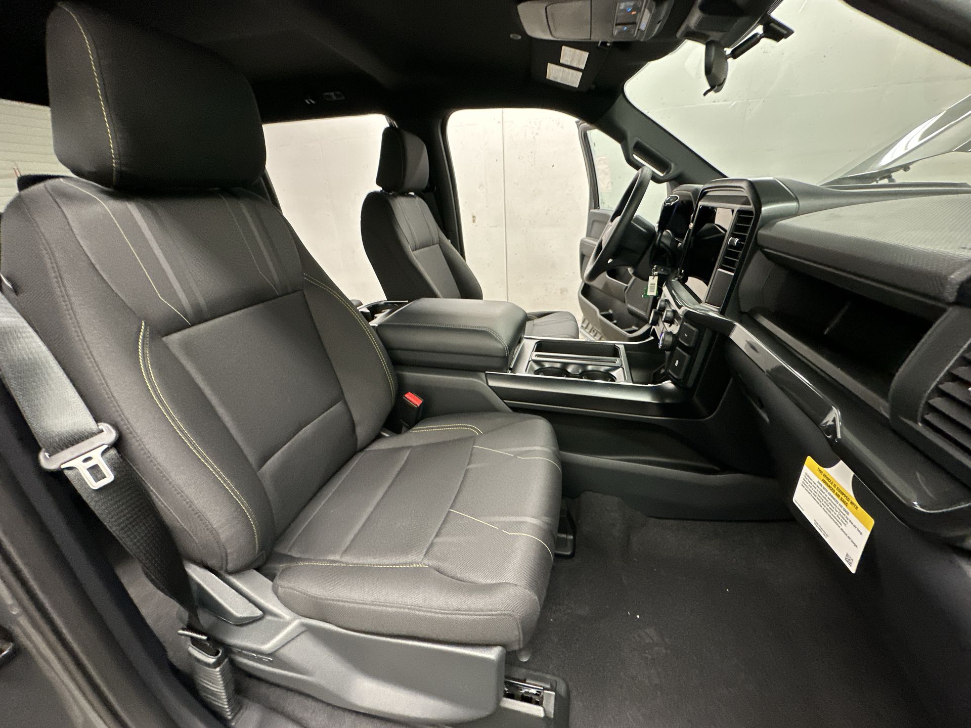 2025 Ford F-150 STX - Photo 28