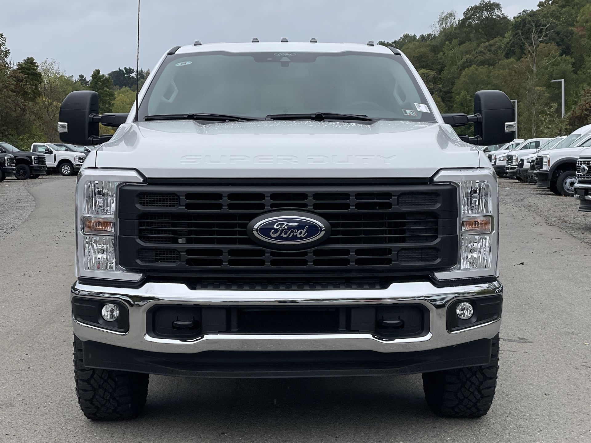 2024 Ford Econoline E-350 28