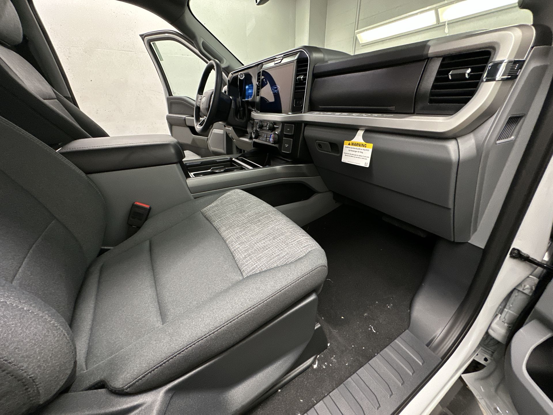 Thumbnail: 2026 Ford Econoline - 22