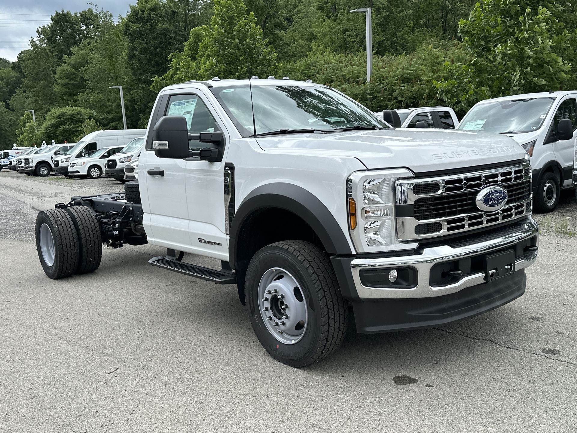 Thumbnail: 2025 Ford  - 24